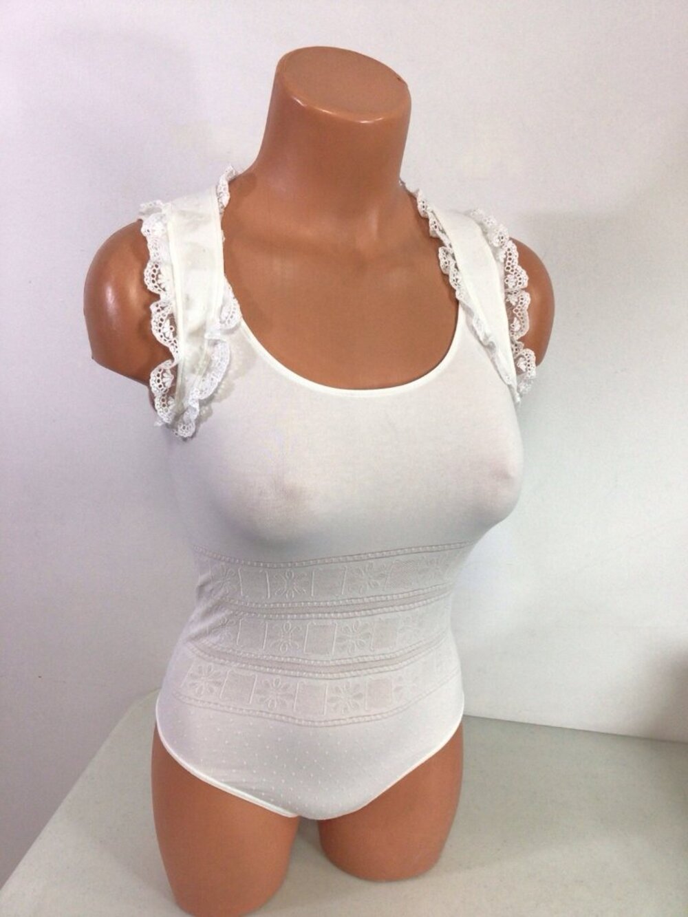 Wolford White Sleeveless Lace Bodysuit Coquette Feminine Womens Small